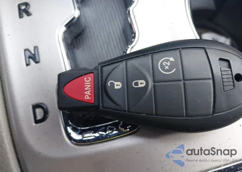 2011 Jeep Grand Cherokee Laredo z USA, uszkodzony, nr VIN 1J4RR4GG0BC713919